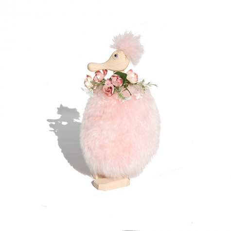 duck, small, in fur garment, pink fur, beech wood