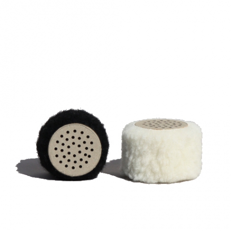 baba-box, white or black wool-plush